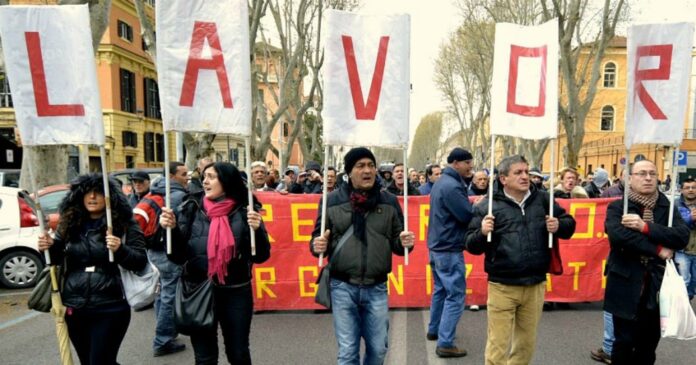 disoccupazione-1200-1050x551.jpg
