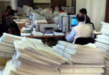 Smart working ok alle pause ma si lavora in Italia. Il Tempo: stop ai viaggi alle Canarie Lavoratori statali