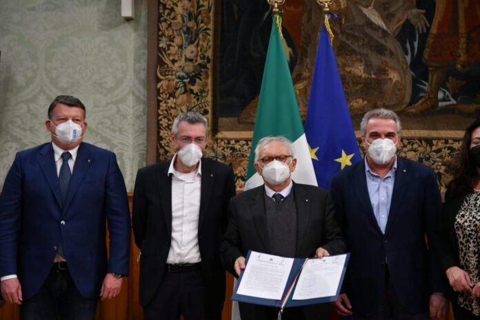 Patto_scuola_6-1024x683.jpg