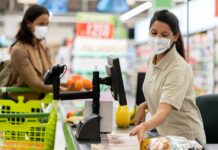 operaia commessa supermarket