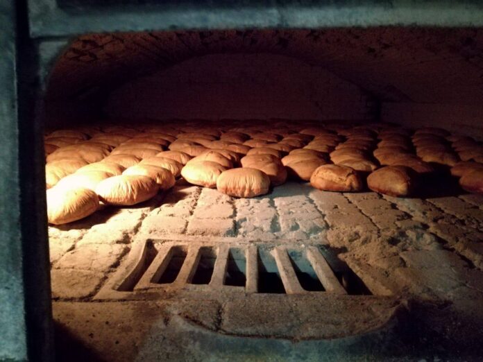 Pane fornaio panettiere