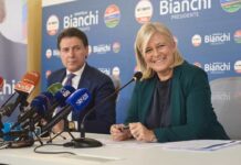 Reddito di Cittadinanza, dopo 7 mesi c’è quello Regionale per 350.000 Percettori Conte bianchi