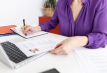 Documenti per il Lavoro: Quali Formati Accetta Davvero un Ufficio HR